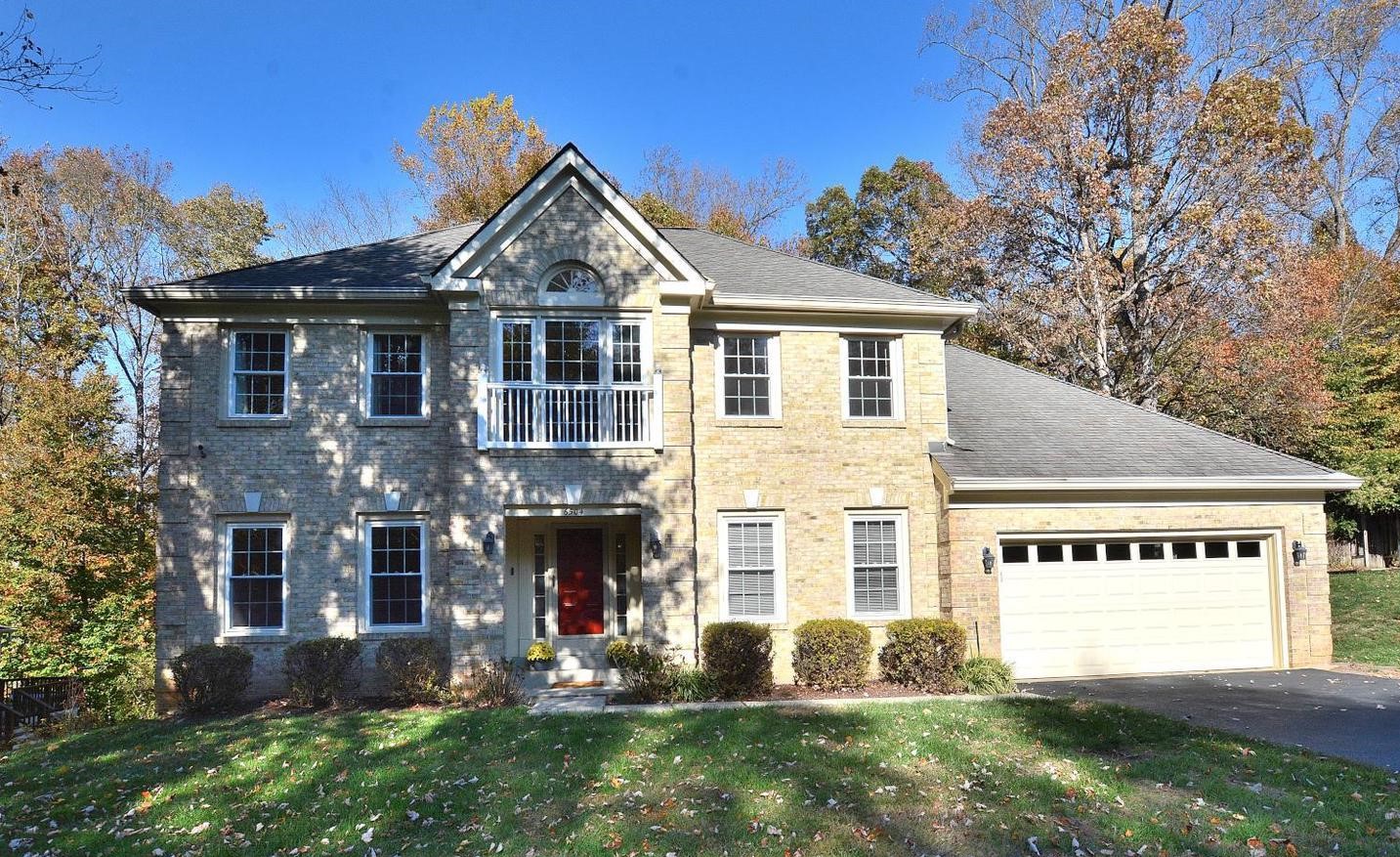 6504 Heather Brook Ct